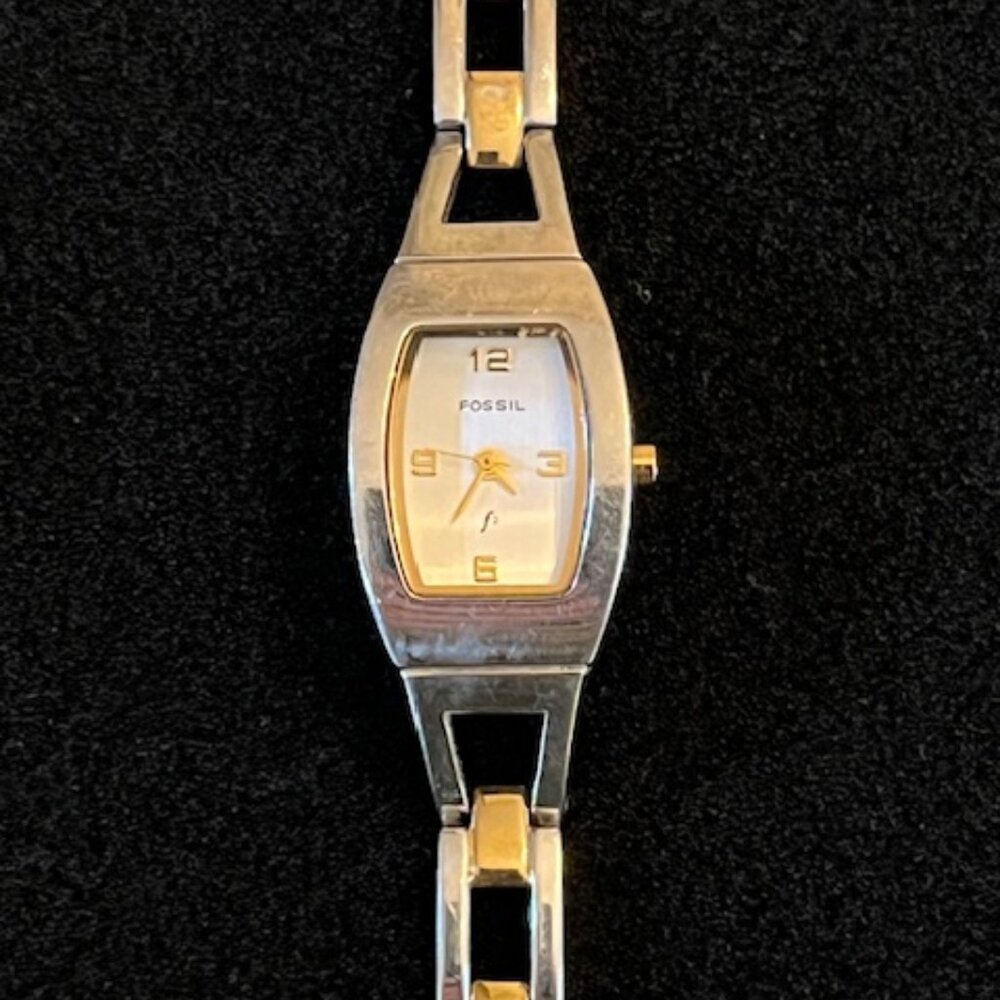 FOSSIL | F2 Two-Tone Bracelet Watch Classic Sporty-NEW Battery